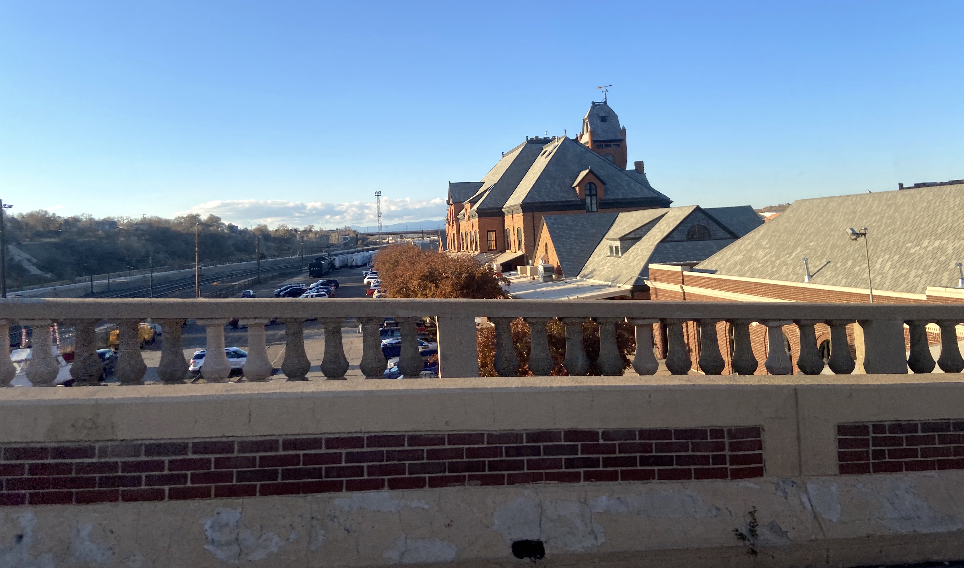 Pueblo Union Depot and surrounding rail lines, seen from Union Avenue